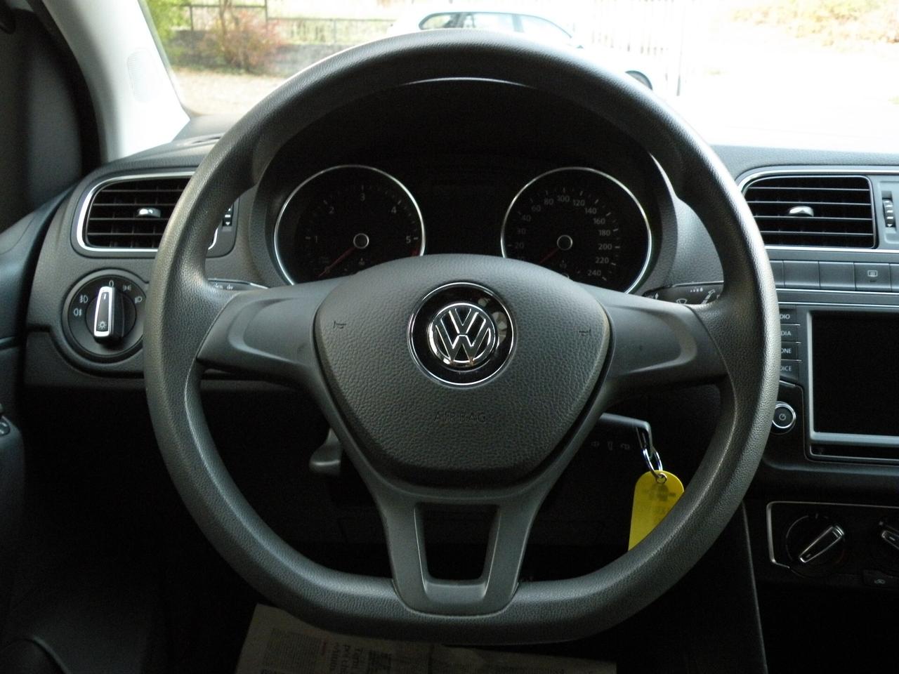 VOLKSWAGEN POLO 1.4 TDI 75CV COMFORTLINE 2016