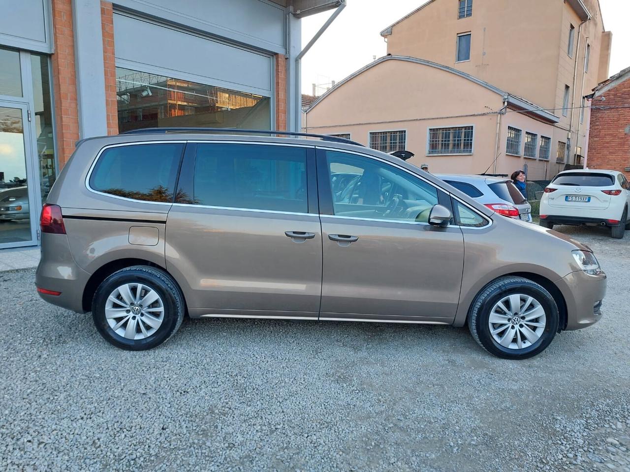 Volkswagen Sharan 2.0 TDI 150 CV SCR DSG Business BlueMotion Technology