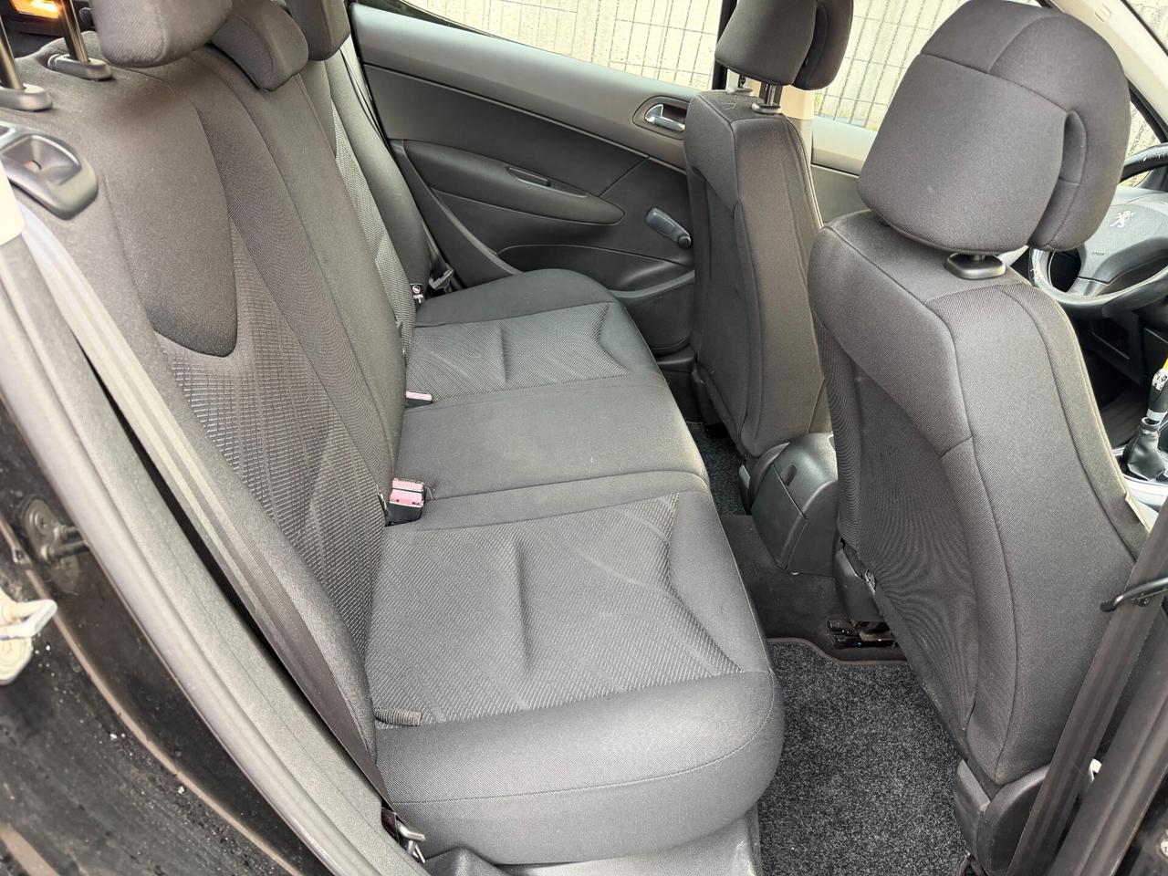 Peugeot 308 1.6 HDi 90CV FAP 5p. Premium