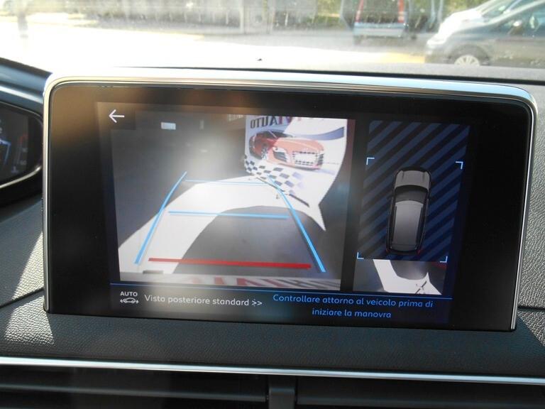 Peugeot 3008 BENZINA AUTOMATICO KM 22000
