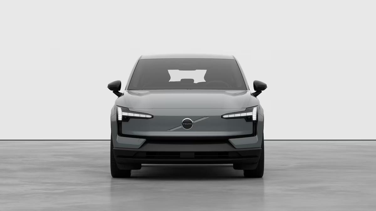 VOLVO EX30 CORE P5 LONG RANGE PREZZO PROMO FINO A FINE MESE