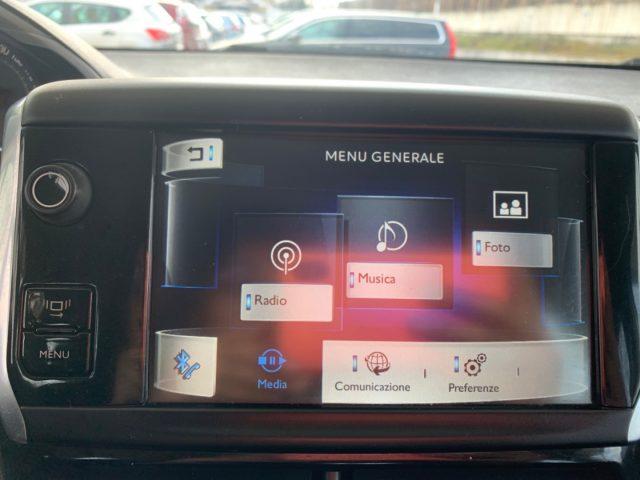 PEUGEOT 208 1.0 VTi 68 CV 5 porte OK NEOPATENTATI EURO 5B BENZ
