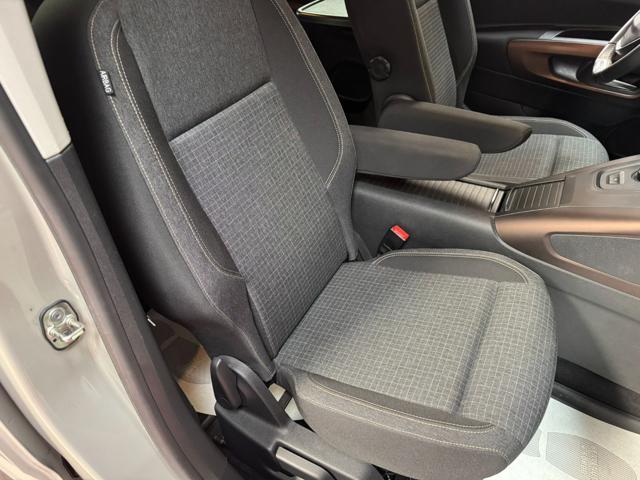 PEUGEOT Rifter 130cv S&S EAT8 GT Line 7Posti