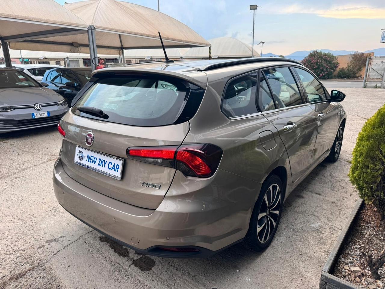 Fiat Tipo 1.6 Mjt S&S SW Lounge