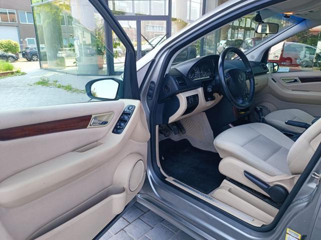 MERCEDES-BENZ A 180 CDI Elegance