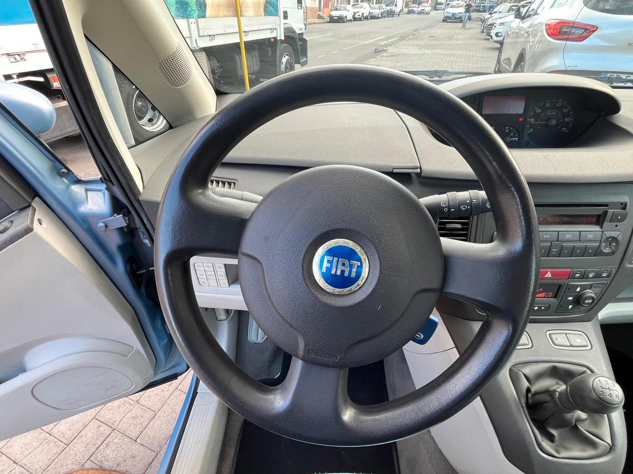 Fiat Idea 1.4 16V Emotion