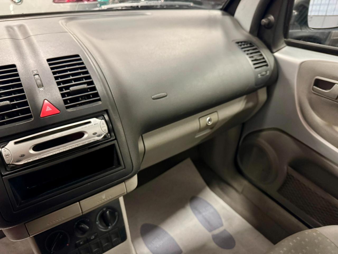 Volkswagen Lupo 1.4 60cv Trendline Air Euro4 - Neopatentati