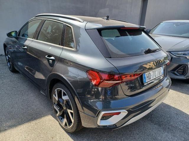 AUDI A3 allstreet TDI 110 kW S tronic Identity Contrast