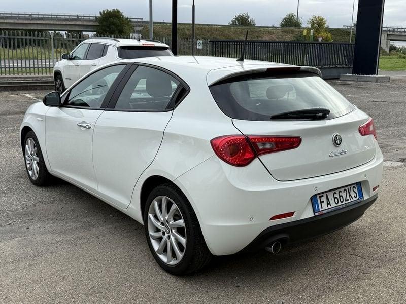 Alfa Romeo Giulietta Giulietta 1.6 JTDm-2 120 CV Distinctive
