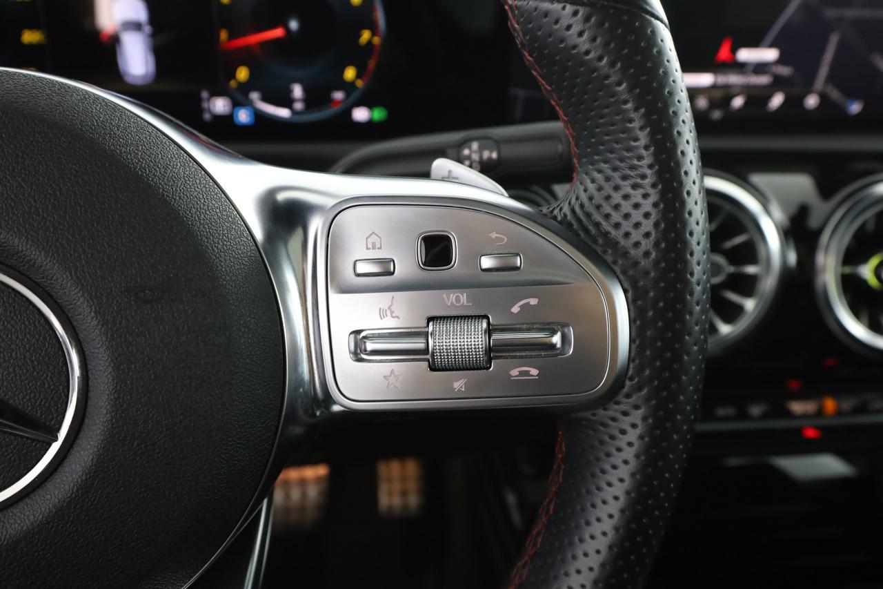 MERCEDES Classe CLA S.Brake CLA 200 Automatic Shooting Brake PREMIUM