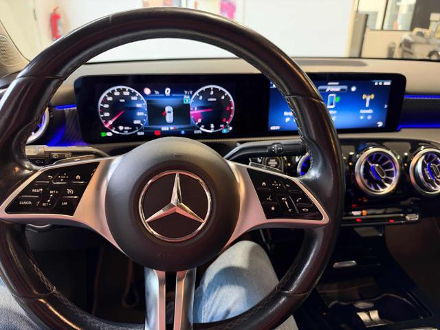 MERCEDES-BENZ A 180 d Automatic