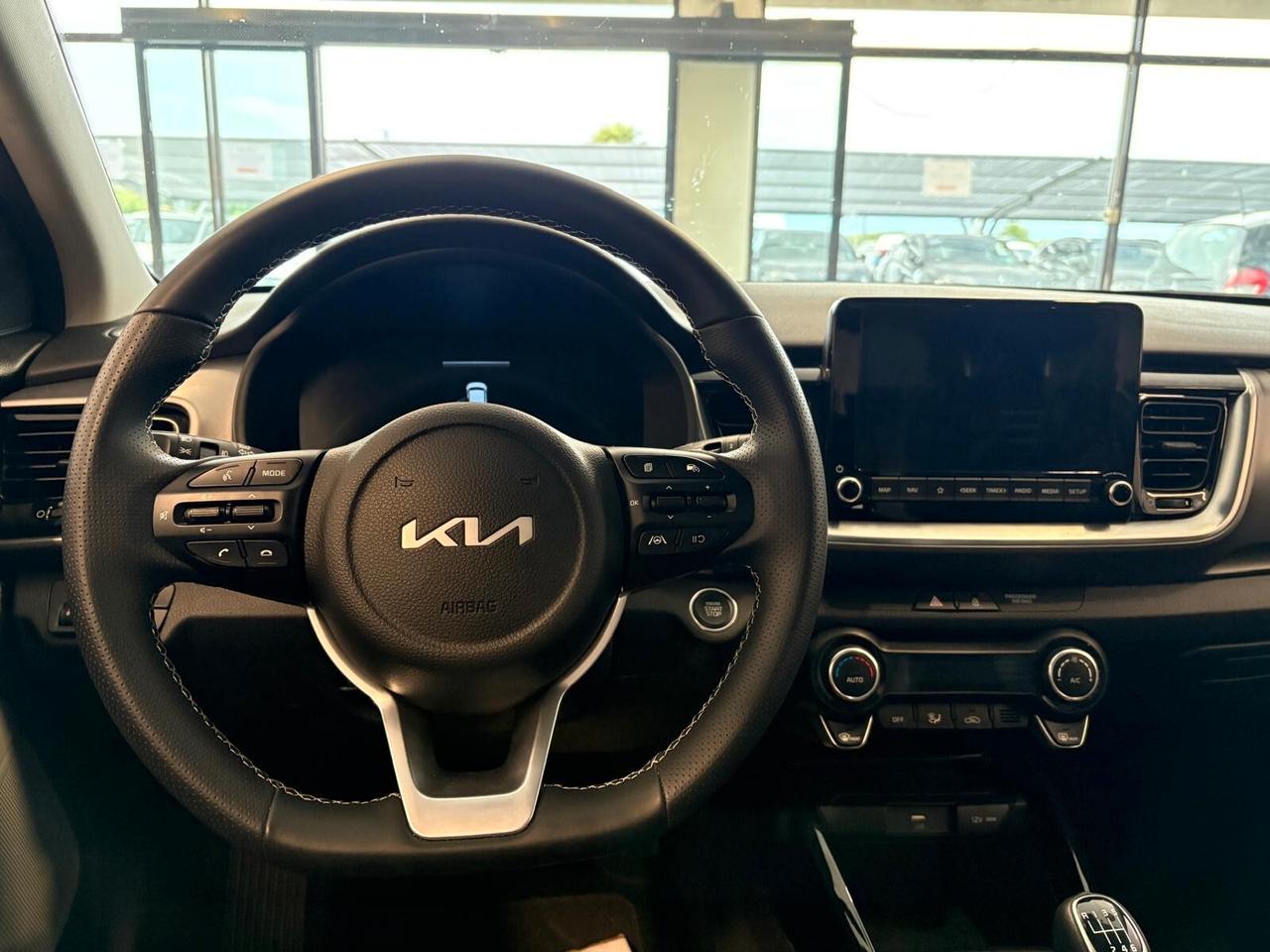 Kia Stonic BLACK EDITION 1.0 T-GDi 100 CV MHEV MT