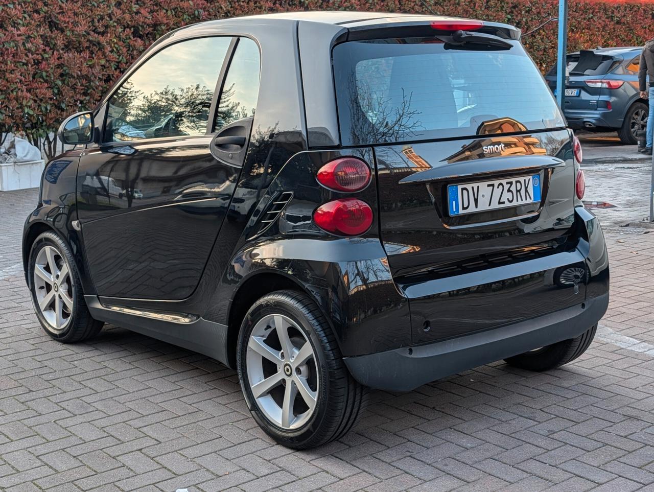 Smart ForTwo 1000 62 kW coupé pulse