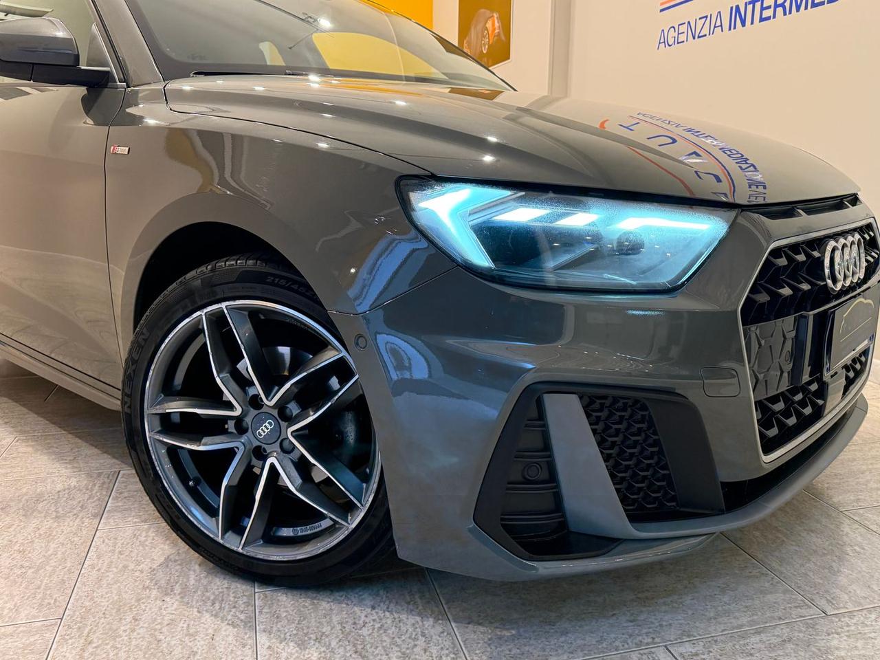 Audi A1 S-Line Edition 1.0 TFSI #9881