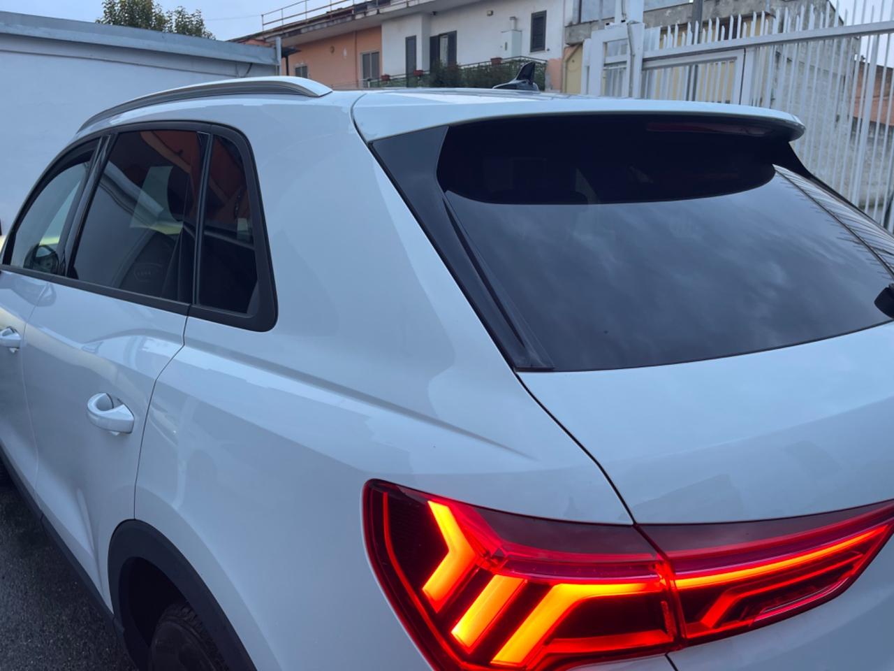 Audi Q3 35 TDI S tronic Business Advanced KM CERTIFICATI!