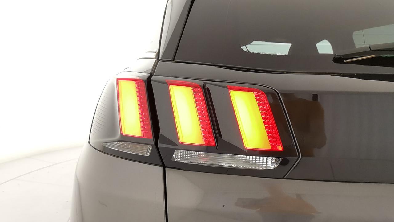 PEUGEOT 3008 II 2016 - 3008 1.5 bluehdi GT Line s&s 130cv eat8