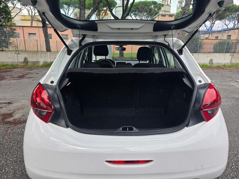 Peugeot 208 82 5 porte Active