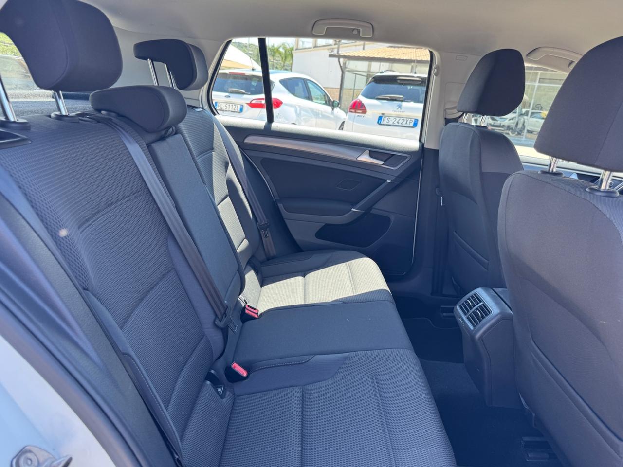 Volkswagen Golf 1.6 TDI 115 CV DSG 5p. Highline BlueMotion Technology