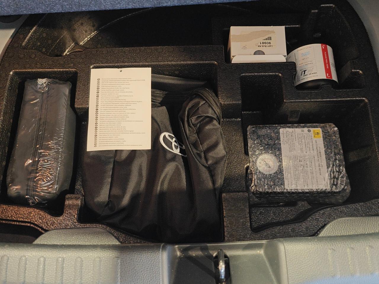 Toyota Yaris 1.5 Hybrid 5 porte Trend