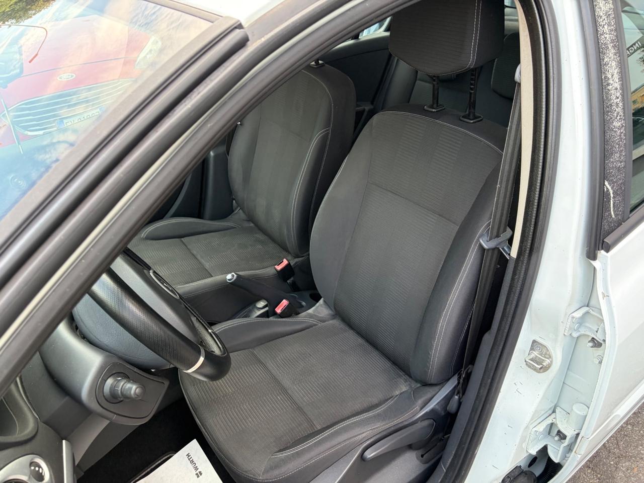Renault Clio 1.2 16V 5 porte GPL Dynamique