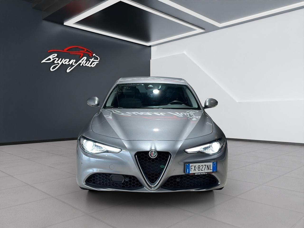 Alfa Romeo Giulia 2.2 Turbodiesel 160 CV AT8 Sport-Tech