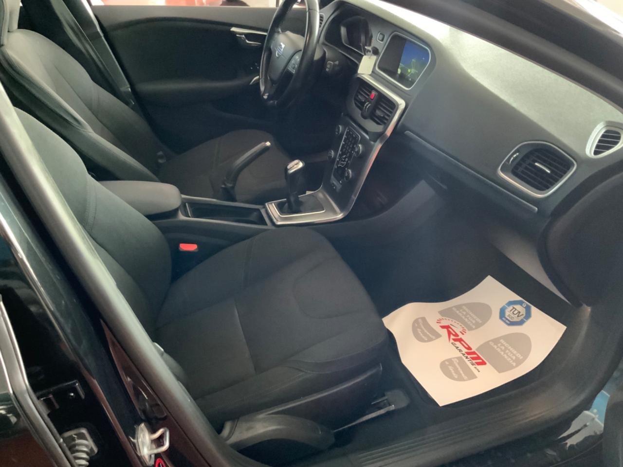 Volvo V40 D3 Momentum