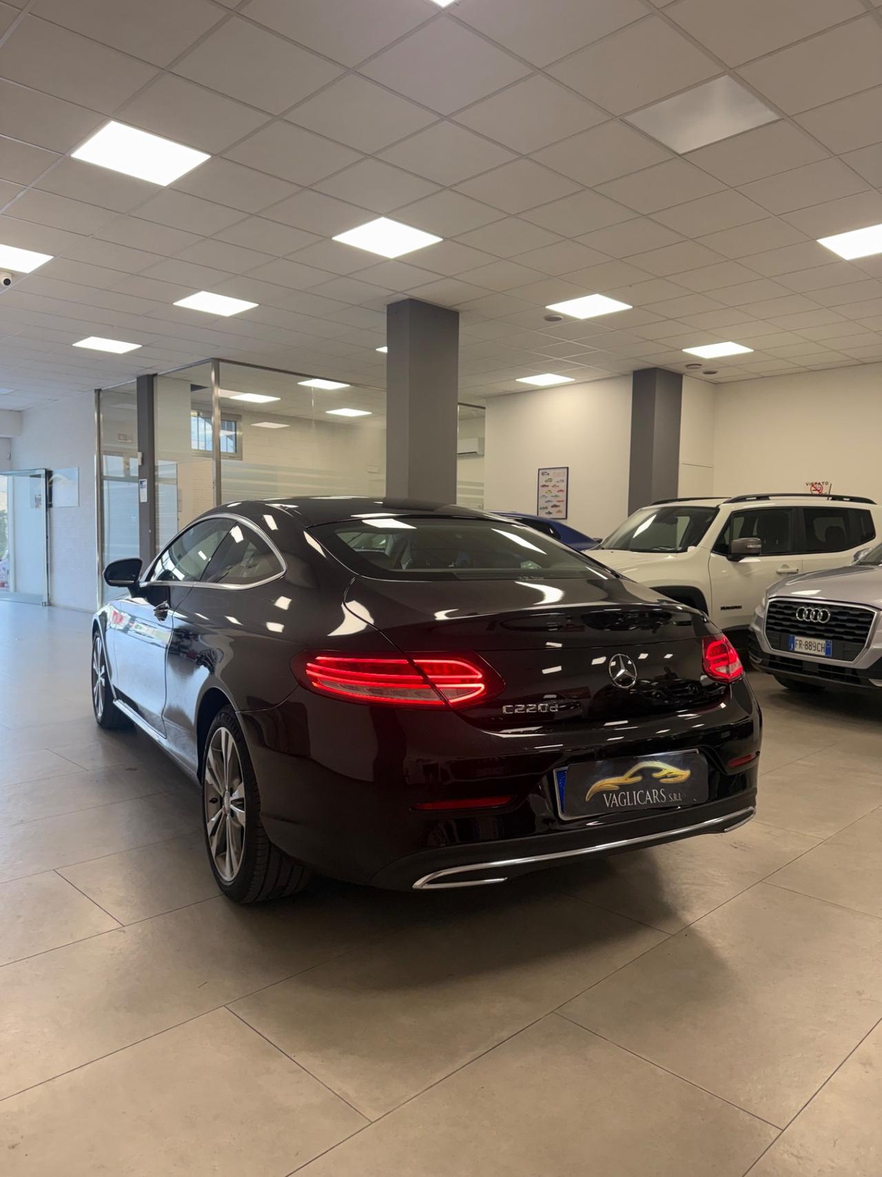 Mercedes-benz C 220 d Coupé Premium