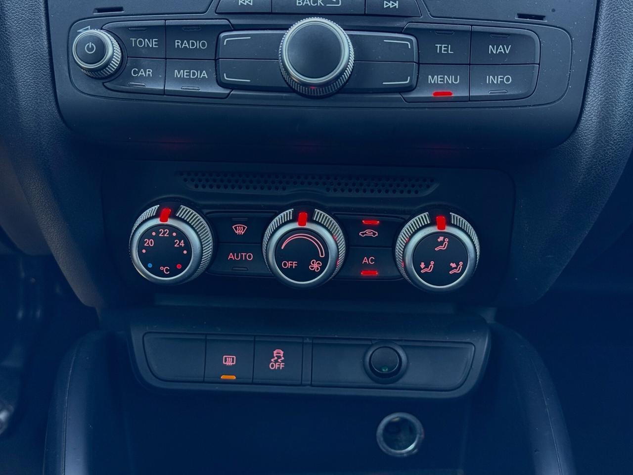 AUDI A1 2013 1.6 TDI 90cv Admired