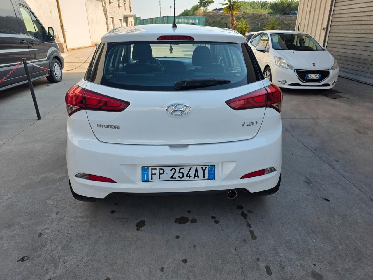 Hyundai i20 1.2 5 porte Tech
