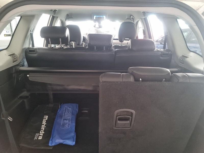 MAHINDRA XUV500 XUV500 2.2 16V AWD W10