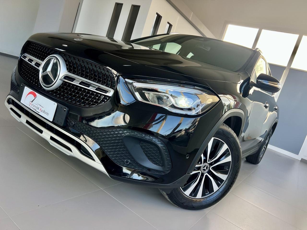 MERCEDES GLA 180d STYLE - 2021