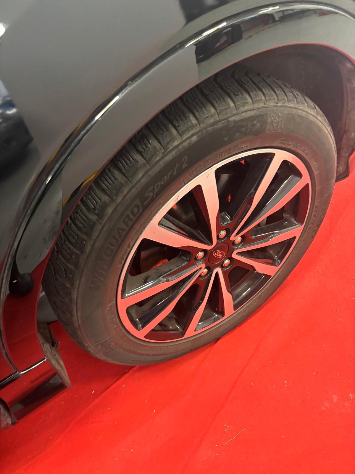 Ford Kuga 2.0 TDCI 120 CV S&S 2WD Powershift ST-Line