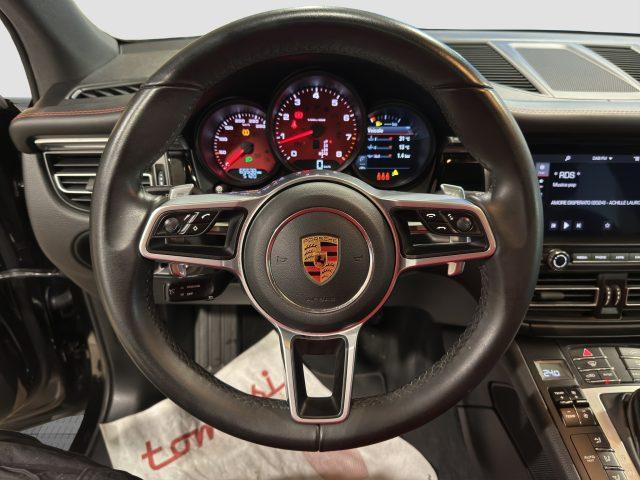 PORSCHE Macan Macan S