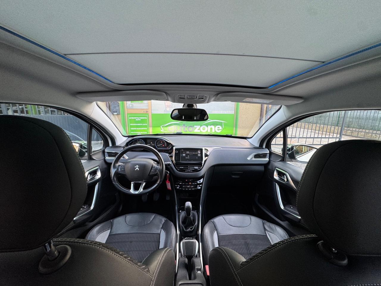 Peugeot 2008 1.6 e-HDi 92 CV Stop&Start Urban Cross