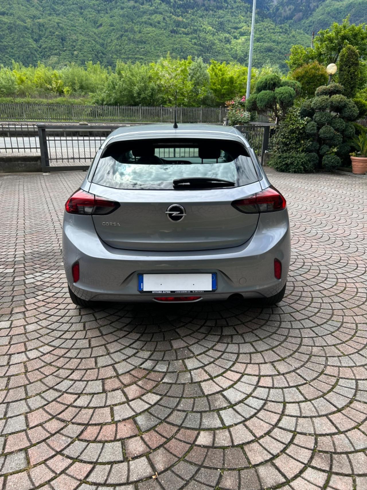 Opel Corsa 1.2 Edition NEOPATENTATI