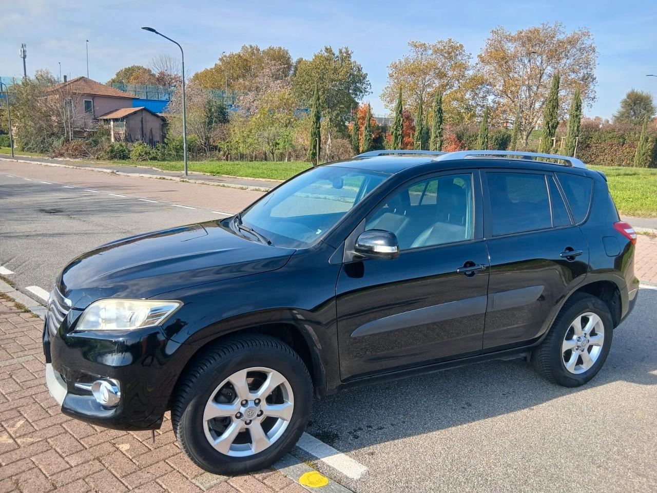 Toyota RAV 4 RAV4 Crossover 2.2 D-4D 150 CV DPF Exclusive