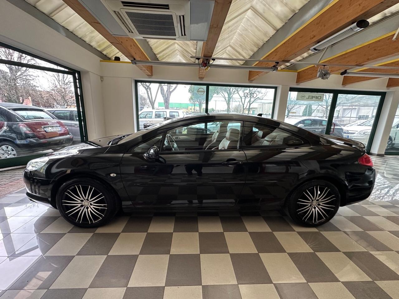 Peugeot 407 Coupé 2.7 V6 HDi Féline