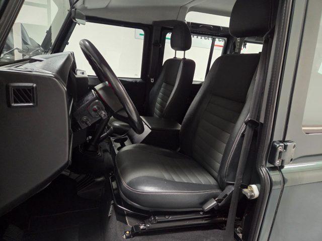 LAND ROVER Defender 110 2.4 TD4 SE IVA ESPOSTA