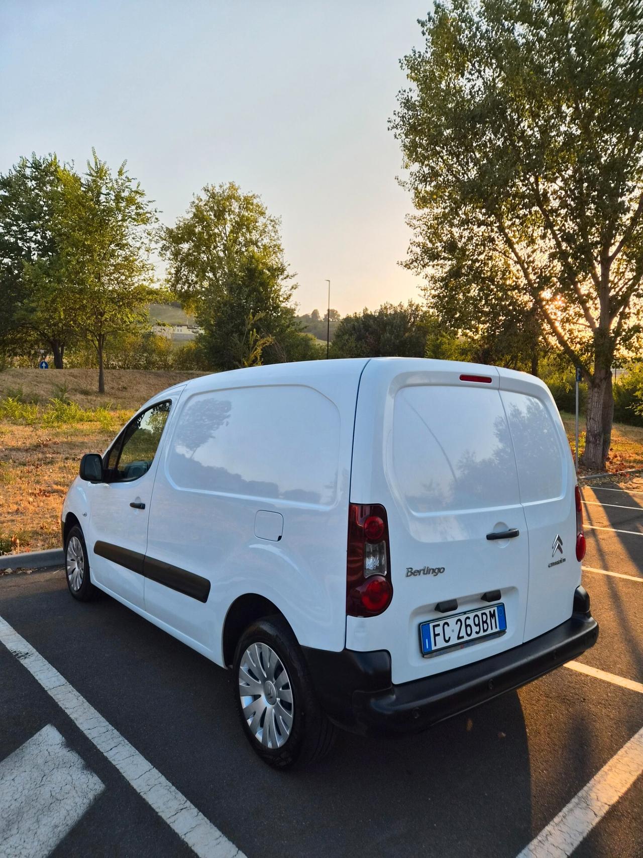 Citroen Berlingo BlueHDi 100 Van 3 posti Club L1