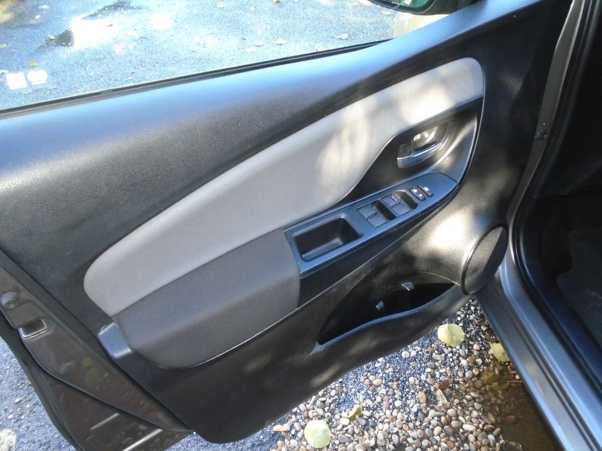 Yaris'18 IBRIDA 5p 105000 km ok neopat.