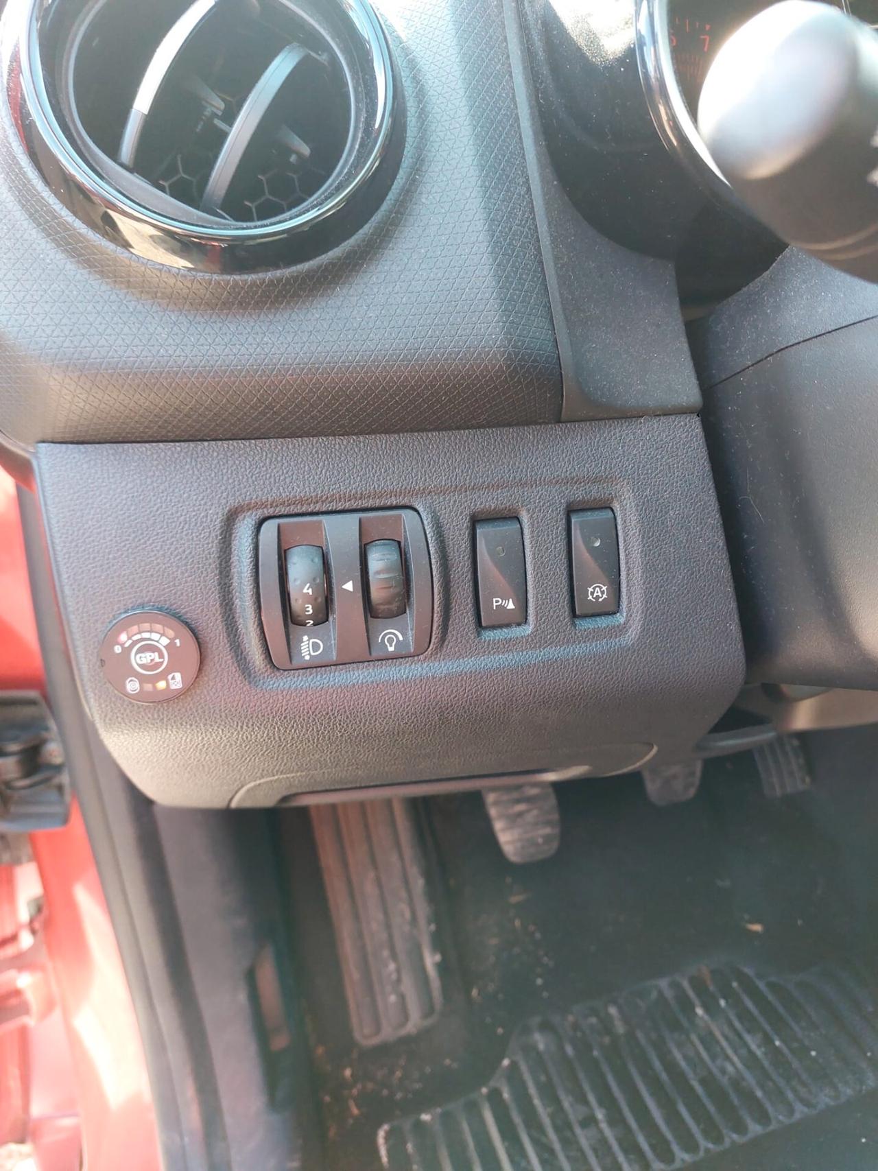 Renault Clio TCe 12V 90 CV GPL Start&Stop 5 porte Energy Zen