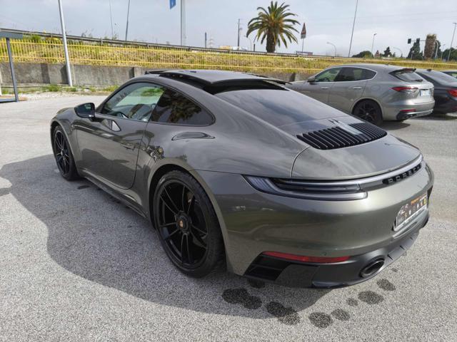 PORSCHE 911 Carrera 4 GTS StraFull!!!
