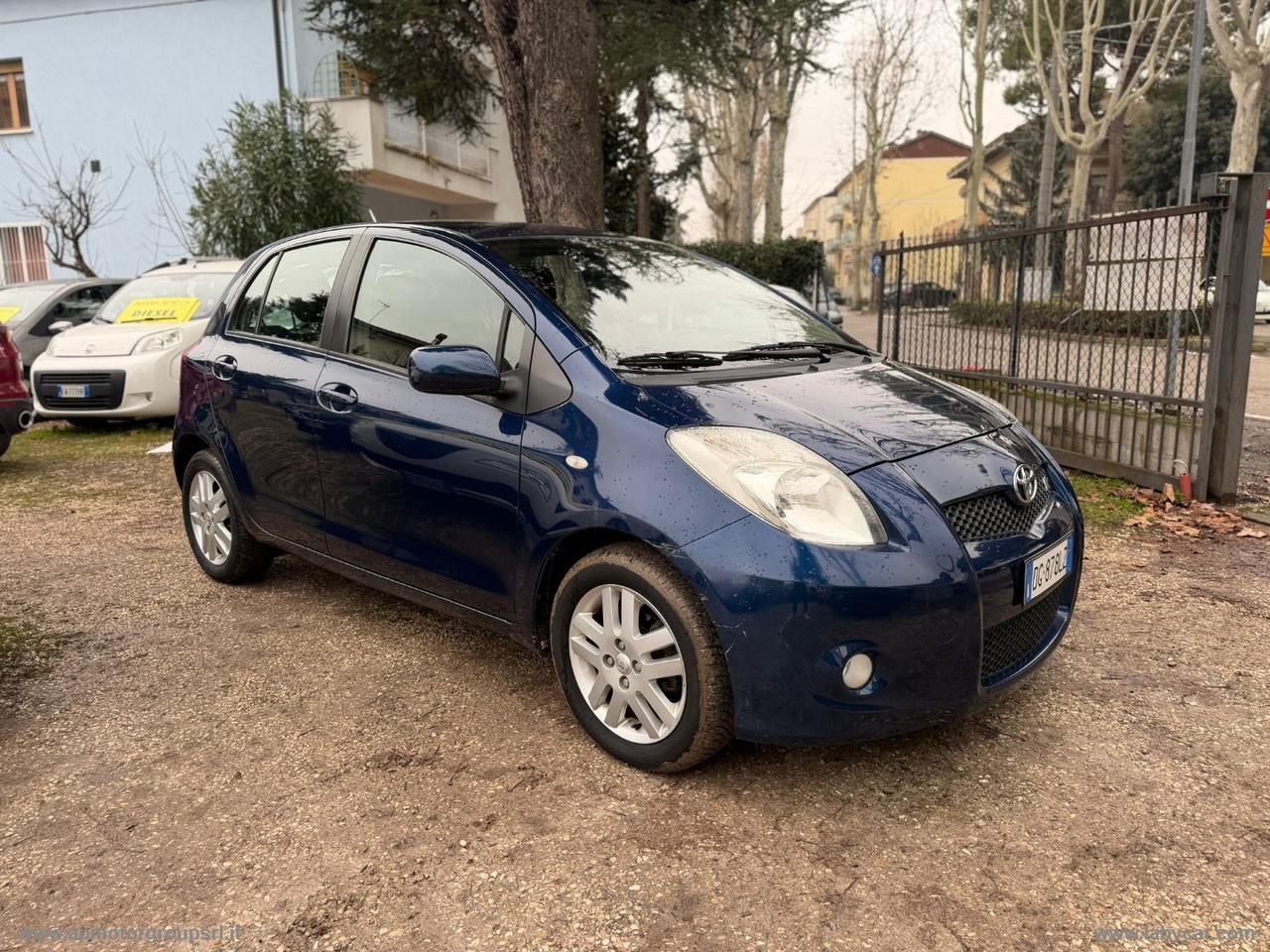 TOYOTA Yaris 1.4 D-4D 5p. Sol