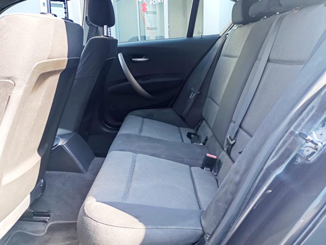 Bmw 120 118d cat 5 porte Attiva