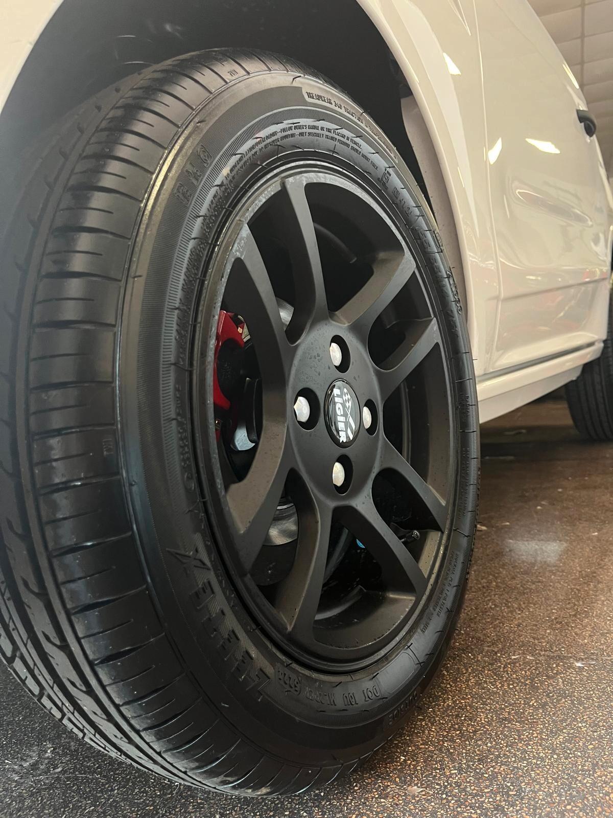 Ligier JS JS50 DCI Select