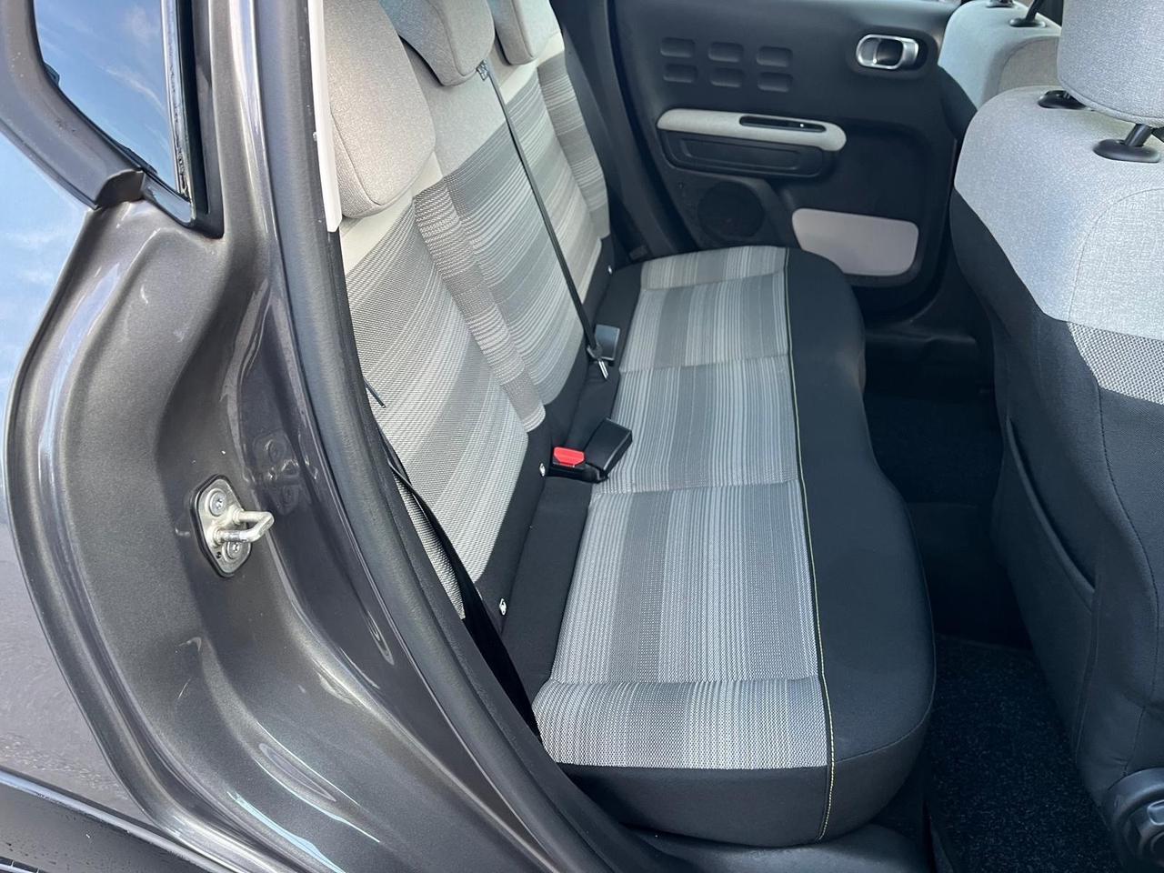 Citroen c3-1.2 benz -“SHINE”-km 99000-2019