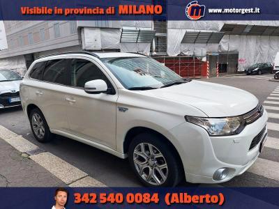 Mitsubishi Outlander phev 2.0 Instyle Diamond 4wd