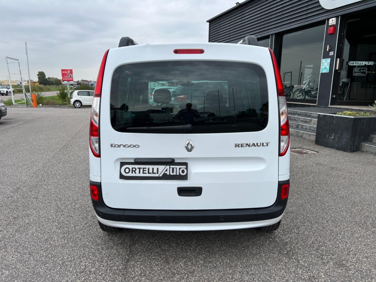 RENAULT Kangoo 1.5 dCi 90 CV 5p. S&S Limited IVA DEDUCIBILE