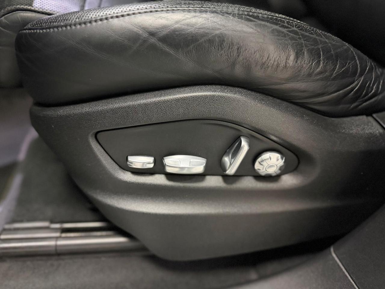 Porsche Cayenne Coupé 3.0B V6 FULL 2019