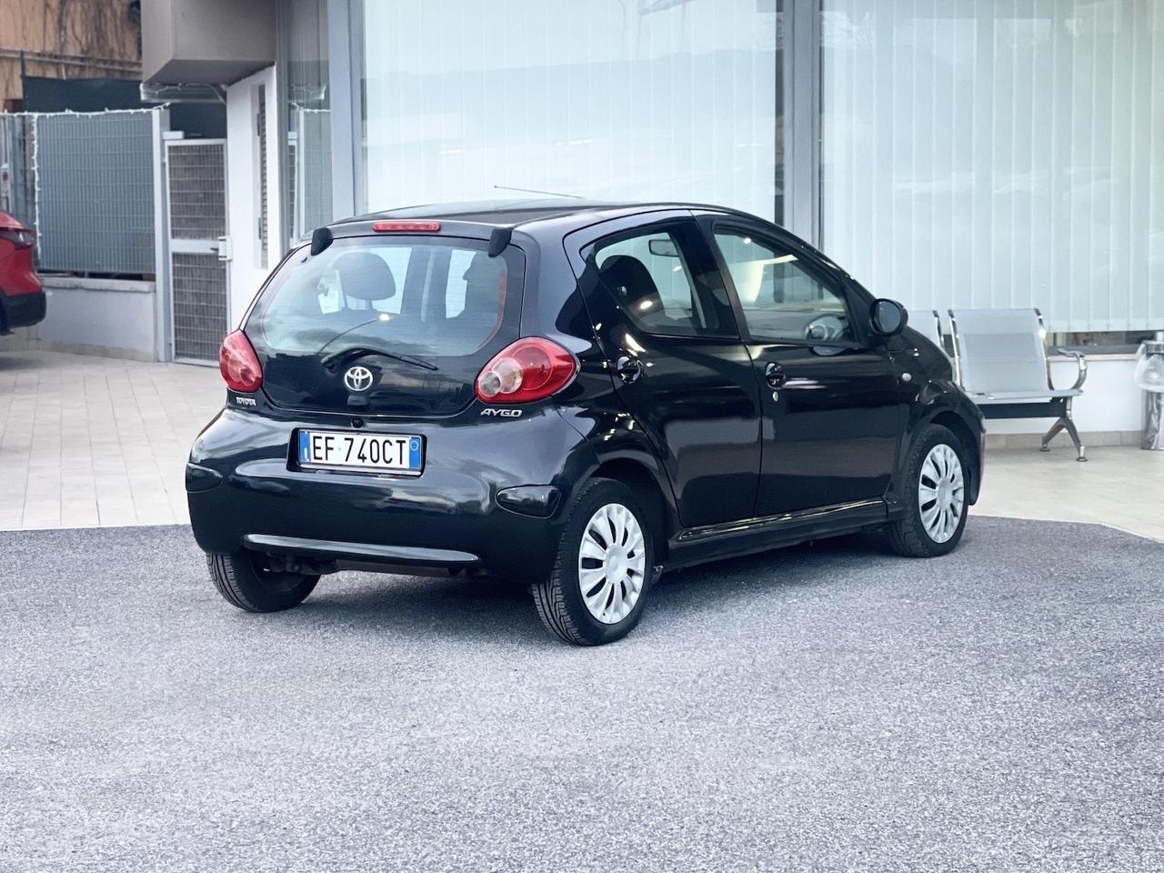 Toyota Aygo 1.0 Benzina 68CV E5 Neo - 2010